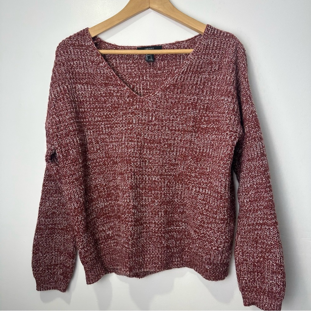 NWOT Forever 21 Sweater Size Small